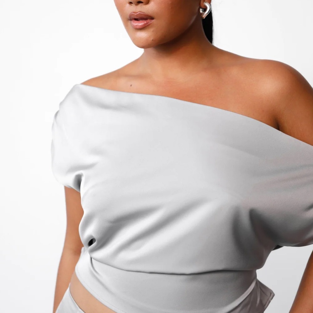 NWOT Silver dress top